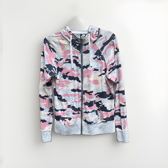 Nike Tops - Nike Womens Pink Camo Full Zip Hoodie Camouflage Lightweight Sweatshirt Medium